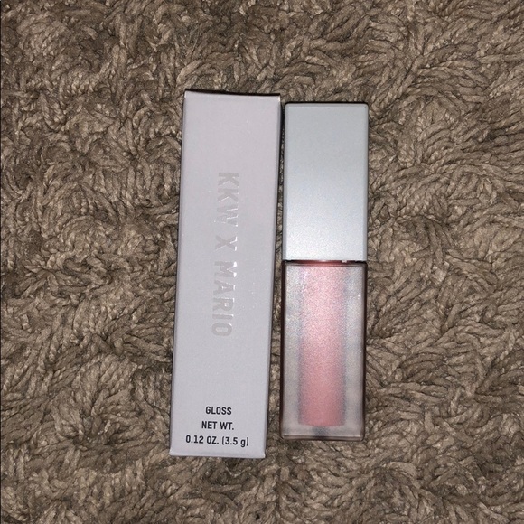 SOLD‼️KKW x MARIO Juicy gloss - Picture 3 of 5